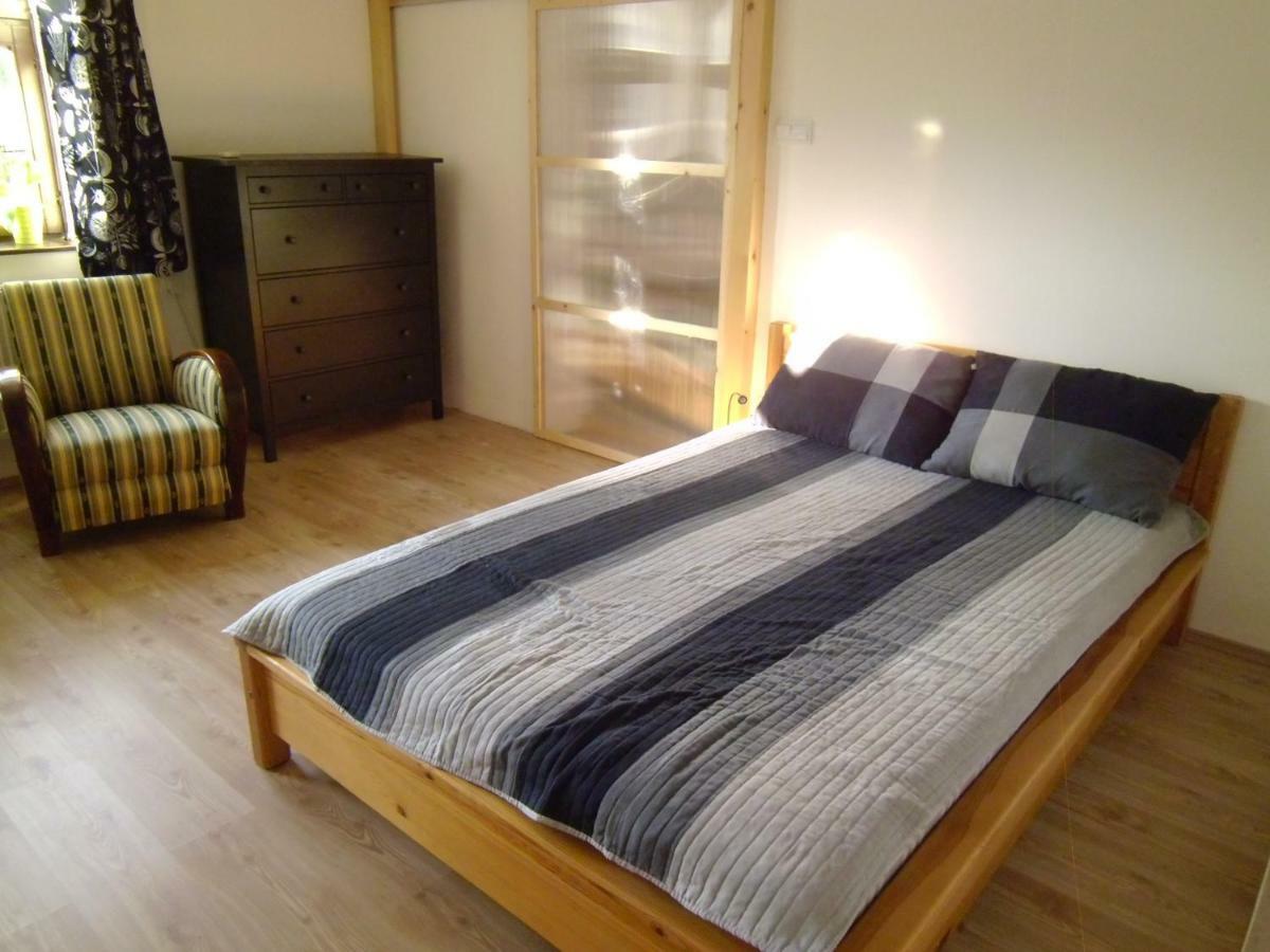 Aulich Apartman 米什科尔茨 外观 照片