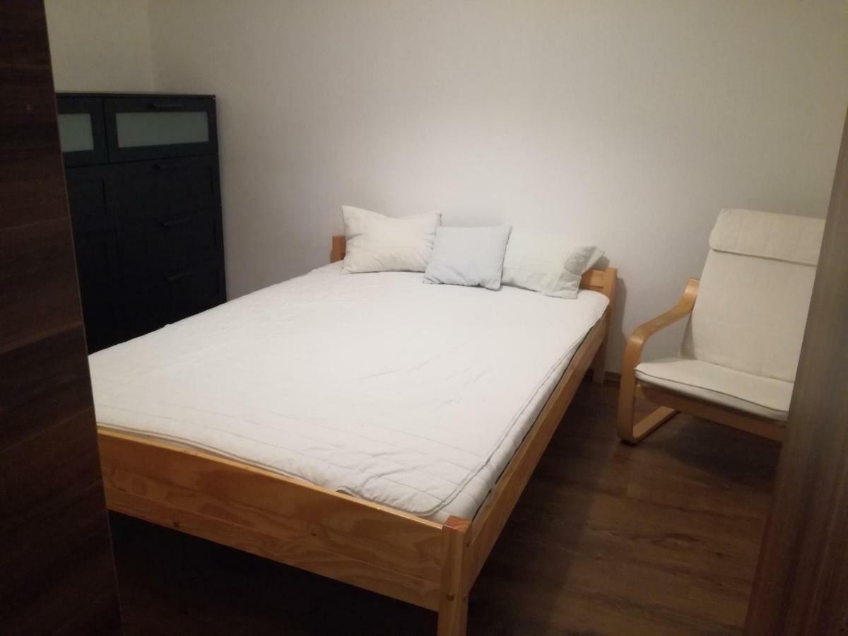 Aulich Apartman 米什科尔茨 外观 照片